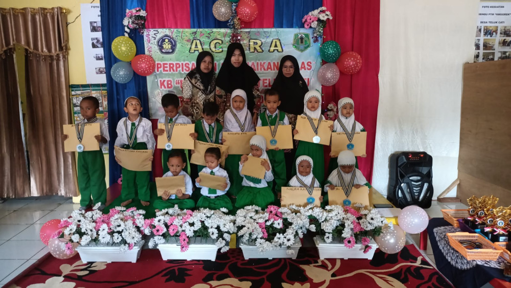 Acara Kenaikan Kelas PAUD Desa